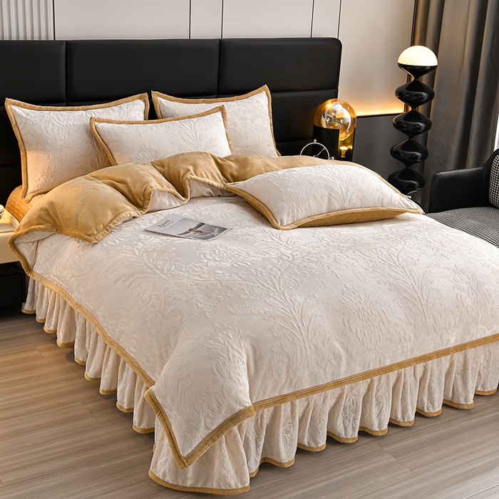 91家纺网 家纺一手货源 找家纺 星窝家纺 2025新款雕花绒床盖四件套 控价标准139（直播拼多多淘宝）灵动奶白+咖