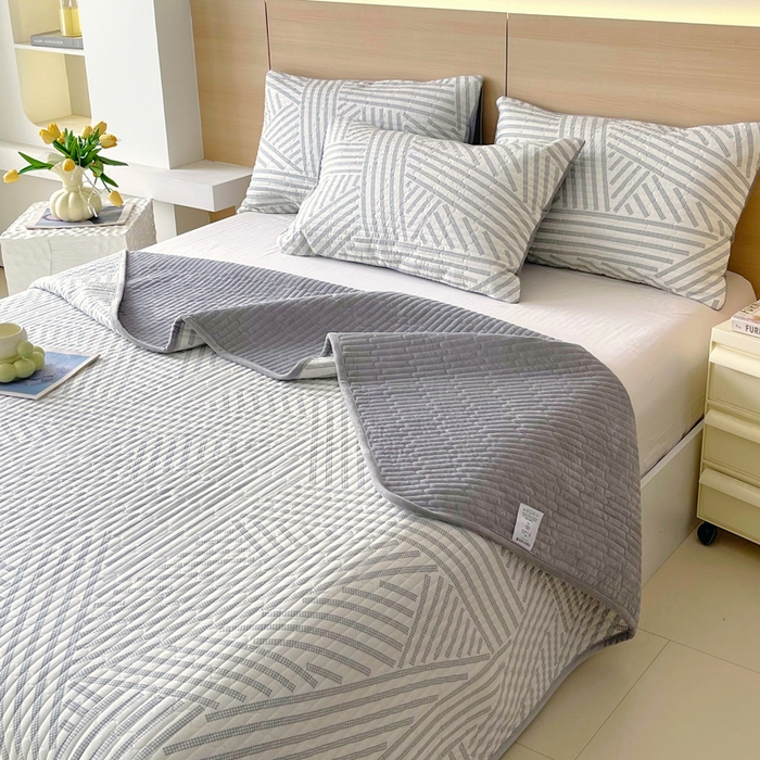 91家纺网 家纺一手货源 找家纺 春皖家纺 2025新款A类棉加绒多功能床盖 律动