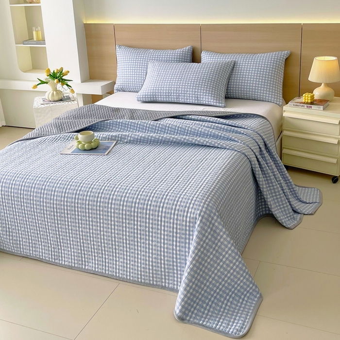 91家纺网 家纺一手货源 找家纺 春皖家纺 2025新款A类棉加绒多功能床盖 慕心蓝