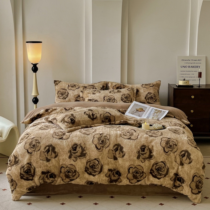 91家纺网 家纺一手货源 找家纺 （总）梦莱斯 2025新款亲肤舒适兔毛印花牛奶绒保暖四件套一美拉德系