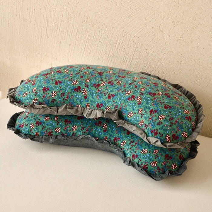 91家纺网 家纺一手货源 找家纺 （总）明星枕业 2025新款全棉磨毛荞麦枕头枕芯花边饺子形枕全荞麦壳月牙护颈枕枕头枕芯