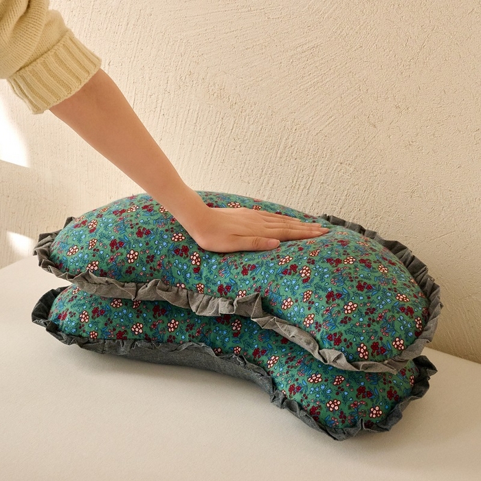 91家纺网 家纺一手货源 找家纺 （总）明星枕业 2025新款全棉磨毛荞麦枕头枕芯花边饺子形枕全荞麦壳月牙护颈枕枕头枕芯