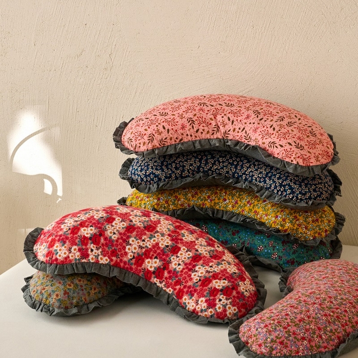 91家纺网 家纺一手货源 找家纺 （总）明星枕业 2025新款全棉磨毛荞麦枕头枕芯花边饺子形枕全荞麦壳月牙护颈枕枕头枕芯