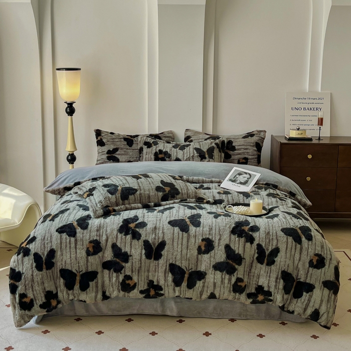 梦莱斯 2025新款亲肤舒适兔毛印花牛奶绒保暖四件套一美拉德系 蝴蝶灰