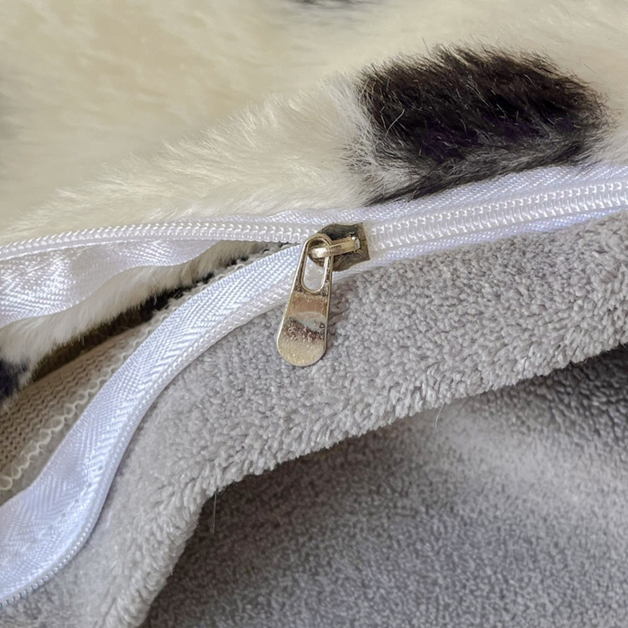 91家纺网 家纺一手货源 找家纺 梦莱斯 2025新款亲肤舒适兔毛印花牛奶绒保暖四件套一美拉德系 圆点黑