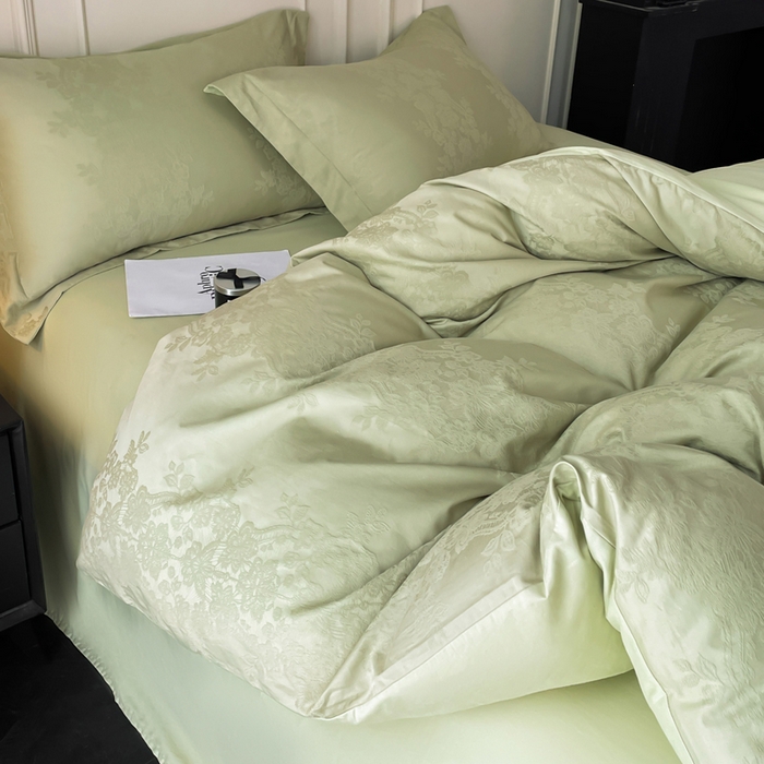 91家纺网 家纺一手货源 找家纺 云锦家居 2025新款秋冬50双股磨毛提花四件套 繁花-嫩青