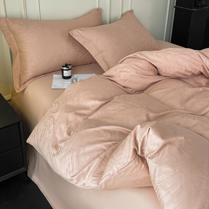 91家纺网 家纺一手货源 找家纺 云锦家居 2025新款秋冬50双股磨毛提花四件套 静水-粉玉