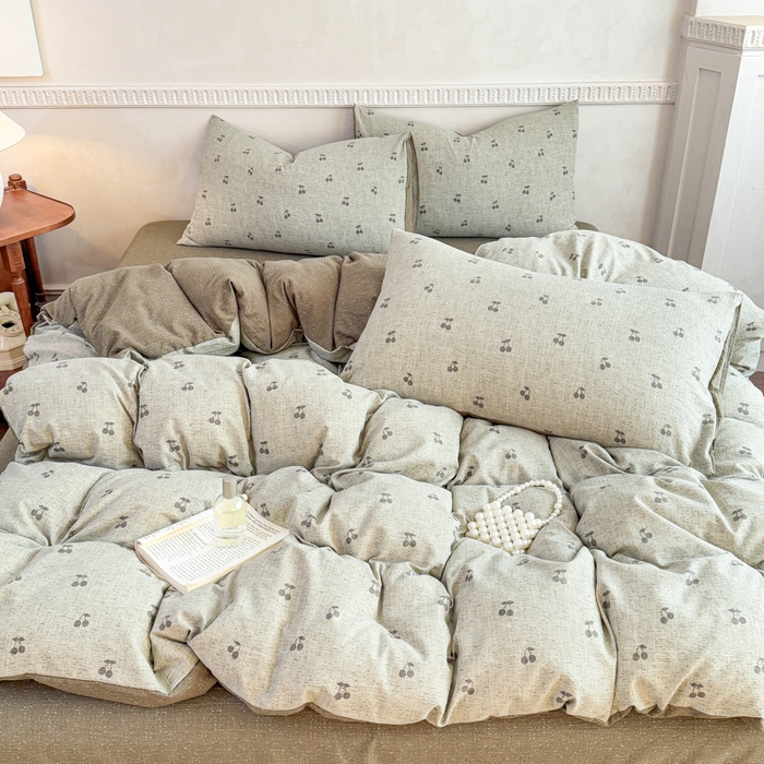 91家纺网 家纺一手货源 找家纺 佑佳家纺 2025新款复古印花亚麻双层纱花边被套枕套三件套 绿樱