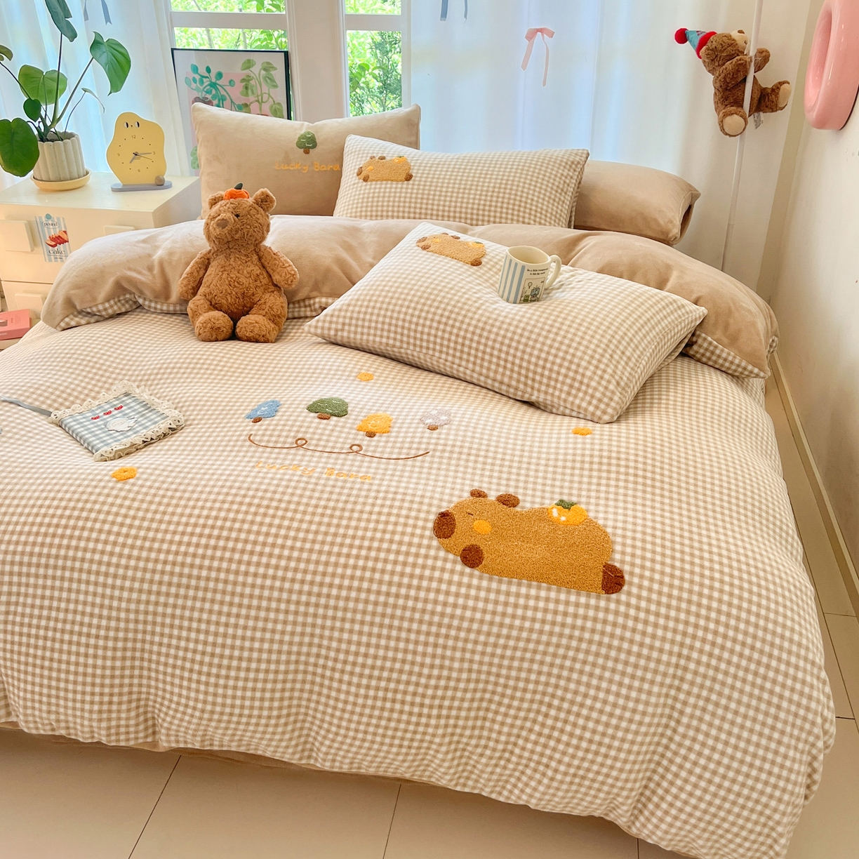 91家纺网 家纺一手货源 找家纺 （总）如一 2025新款卡通毛巾绣系列牛奶绒四件套