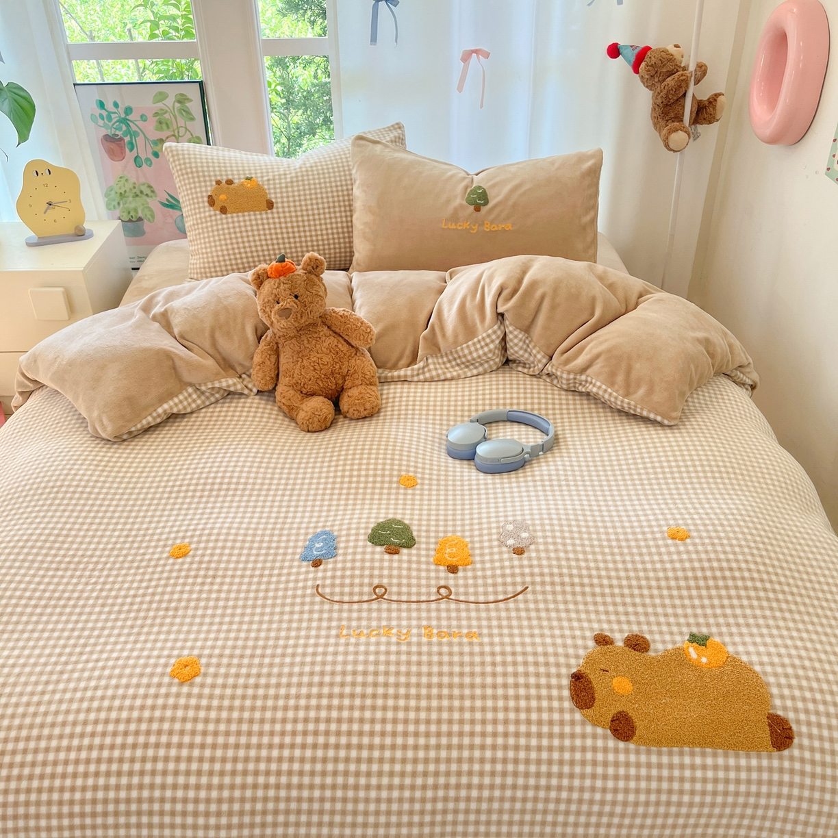 91家纺网 家纺一手货源 找家纺 （总）如一 2025新款卡通毛巾绣系列牛奶绒四件套