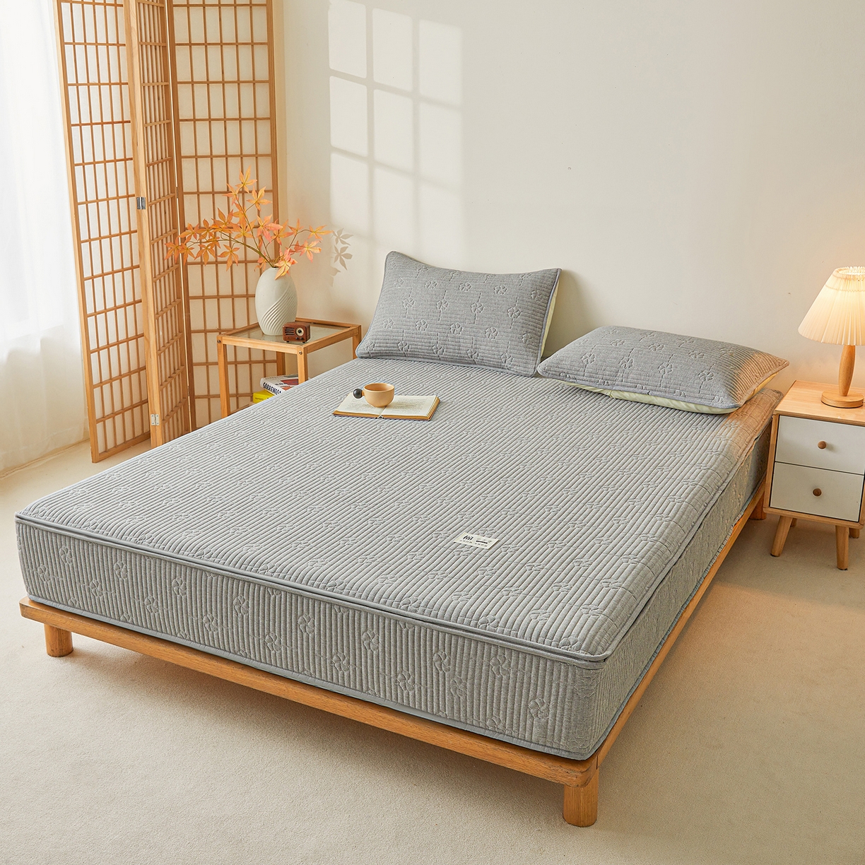 91家纺网 家纺一手货源 找家纺 伊人坊 2025新款全棉水洗棉六面全包床笠床垫保护套拉链床笠 小幸运-星灰