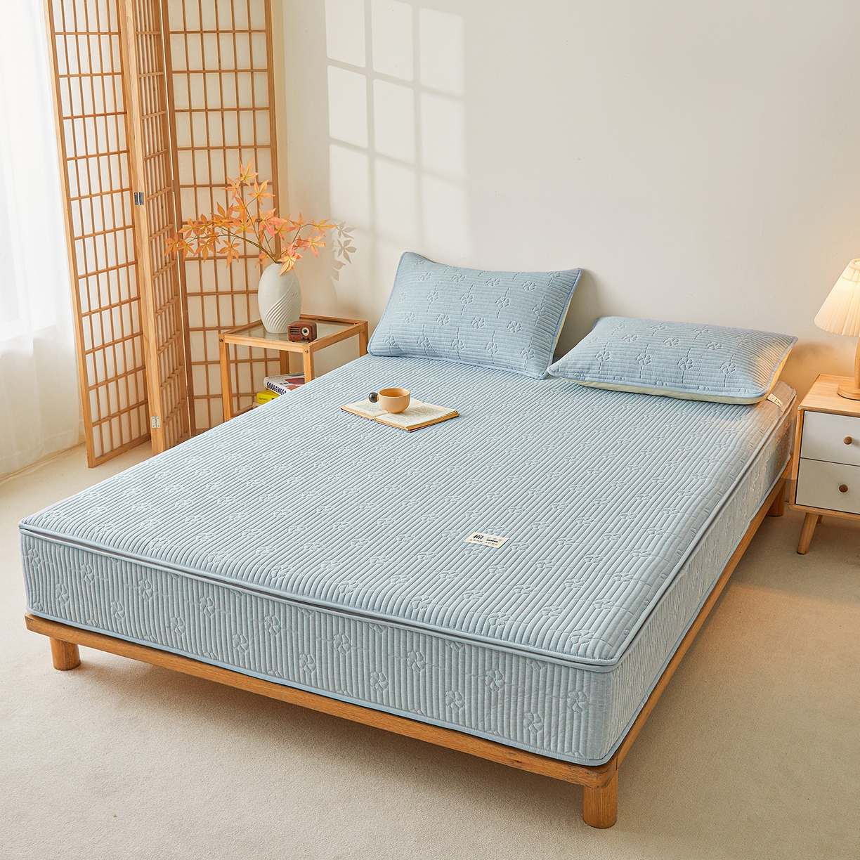 91家纺网 家纺一手货源 找家纺 伊人坊 2025新款全棉水洗棉六面全包床笠床垫保护套拉链床笠 小幸运-雾蓝