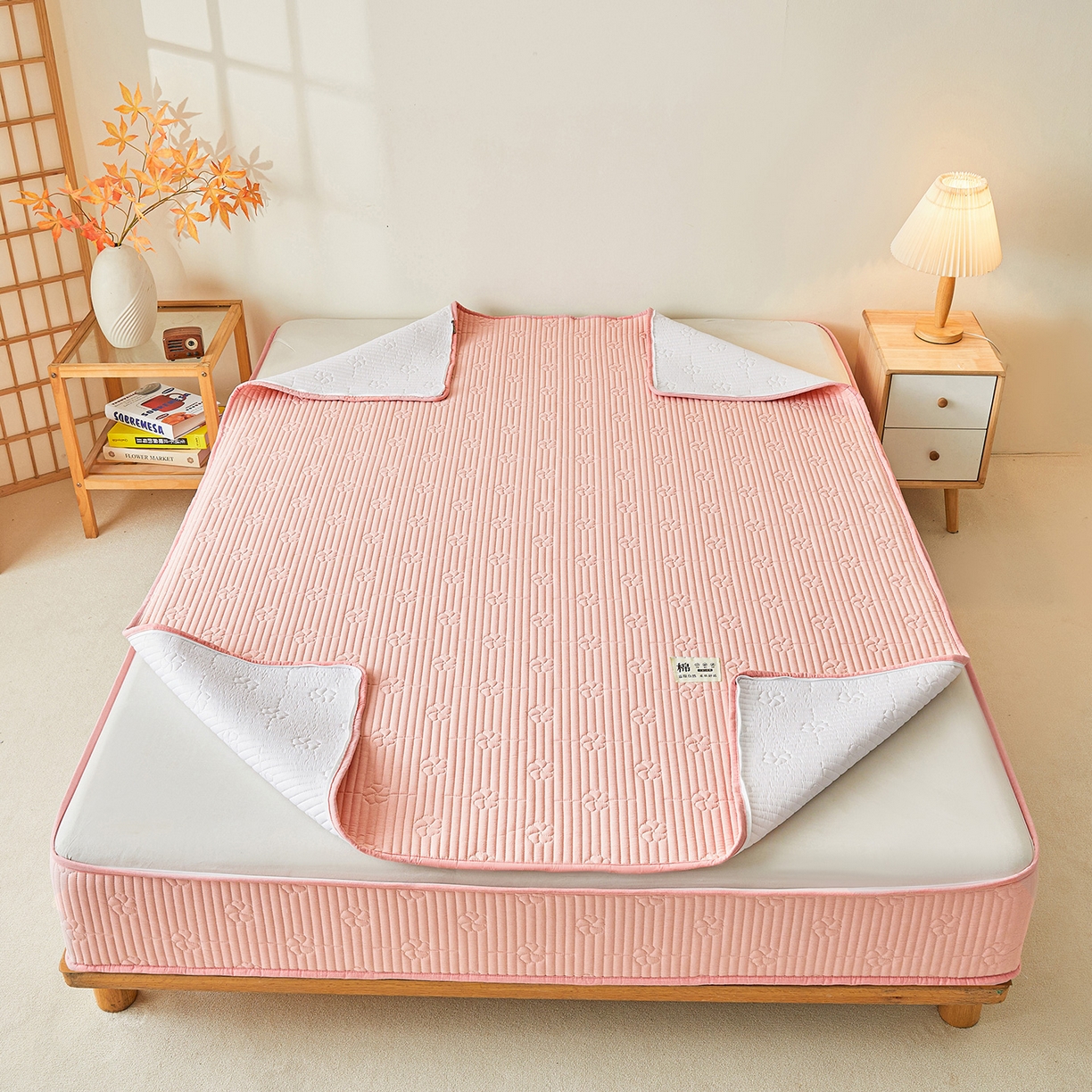 91家纺网 家纺一手货源 找家纺 伊人坊 2025新款全棉水洗棉六面全包床笠床垫保护套拉链床笠 小幸运-香玉