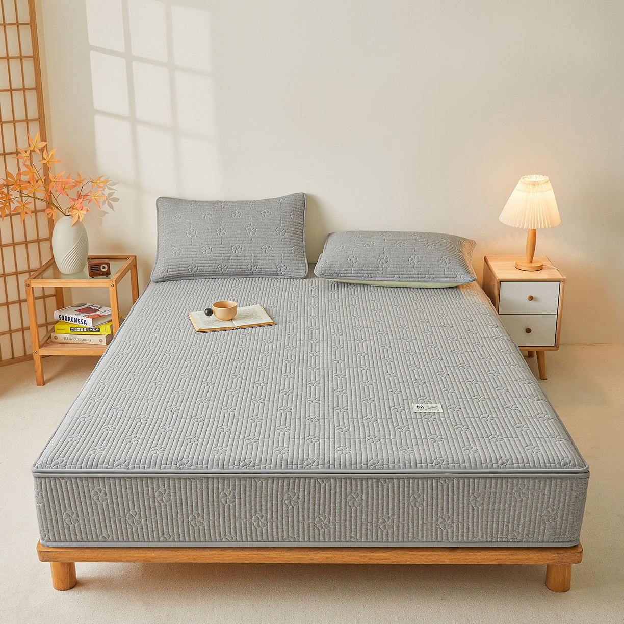 91家纺网 家纺一手货源 找家纺 伊人坊 2025新款全棉水洗棉六面全包床笠床垫保护套拉链床笠 小幸运-星灰