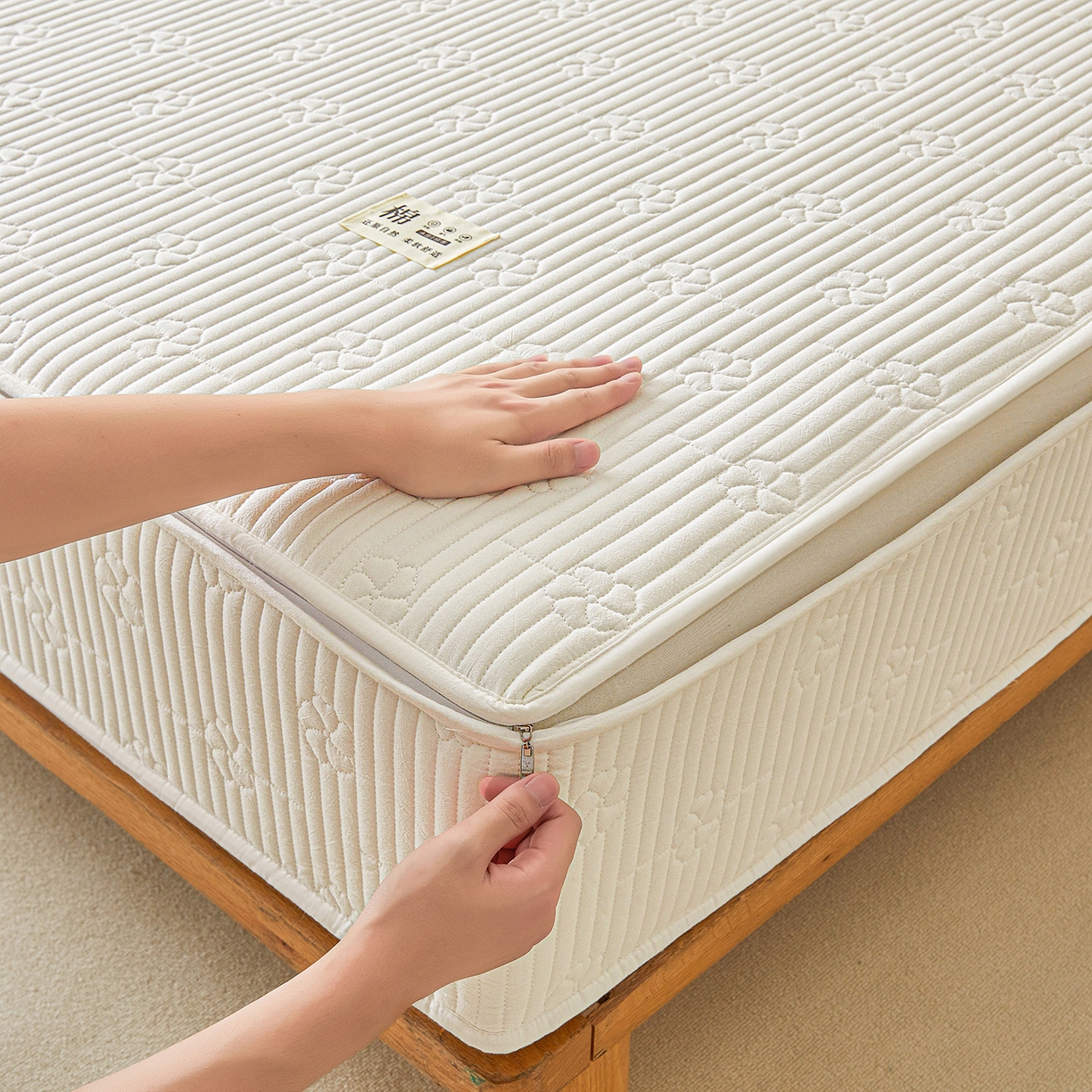 91家纺网 家纺一手货源 找家纺 （总）伊人坊 2025新款全棉水洗棉六面全包床笠床垫保护套拉链床笠