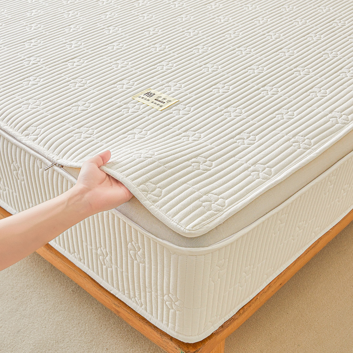 91家纺网 家纺一手货源 找家纺 （总）伊人坊 2025新款全棉水洗棉六面全包床笠床垫保护套拉链床笠