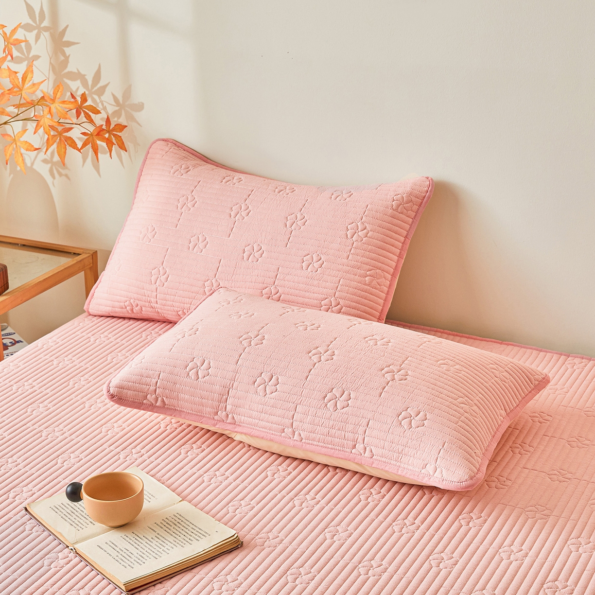 91家纺网 家纺一手货源 找家纺 伊人坊 2025新款全棉水洗棉六面全包床笠床垫保护套拉链床笠 小幸运-香玉