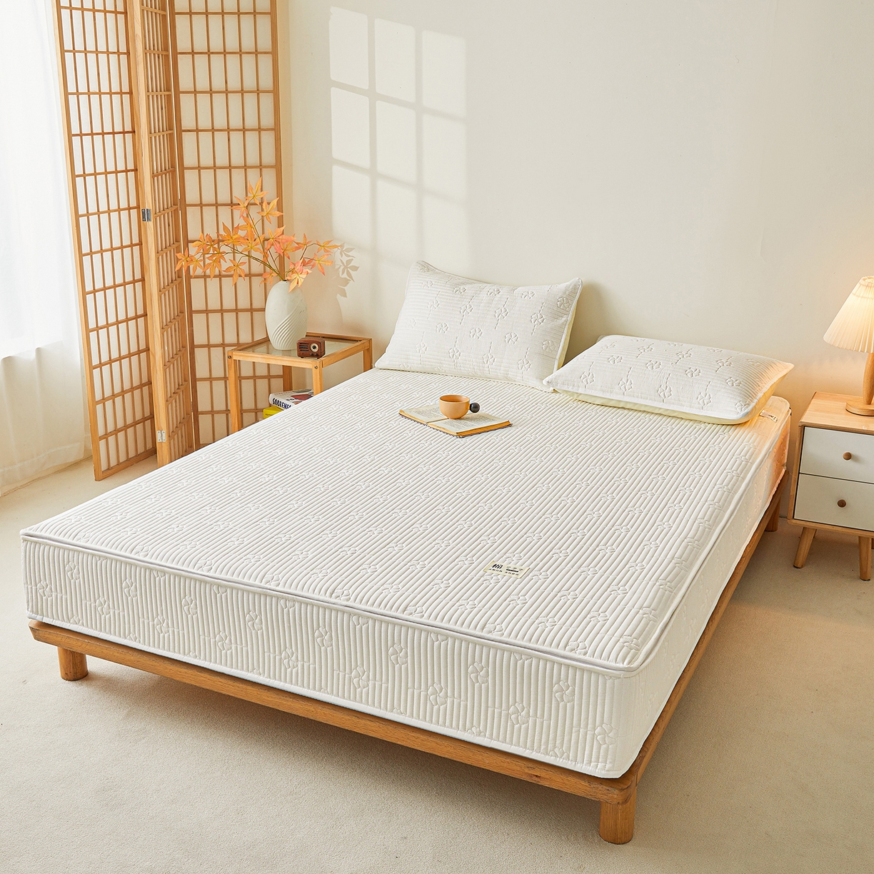 91家纺网 家纺一手货源 找家纺 伊人坊 2025新款全棉水洗棉六面全包床笠床垫保护套拉链床笠 小幸运-洁白