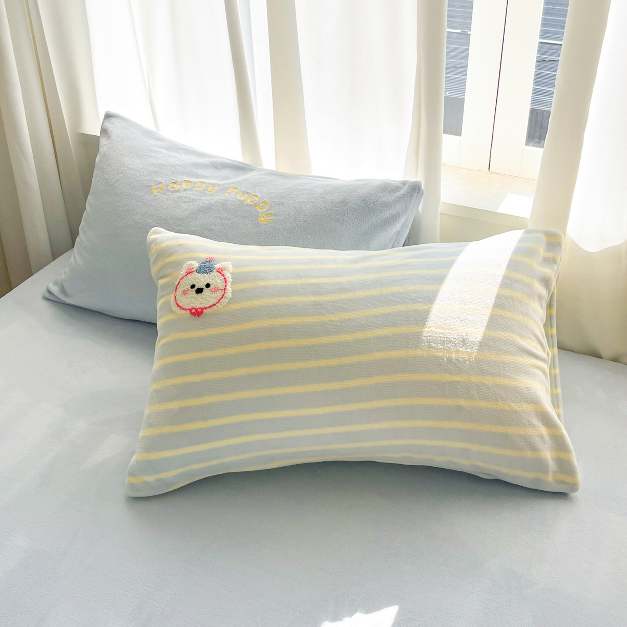 91家纺网 家纺一手货源 找家纺 如一 2025新款卡通毛巾绣系列牛奶绒四件套 竖条西高