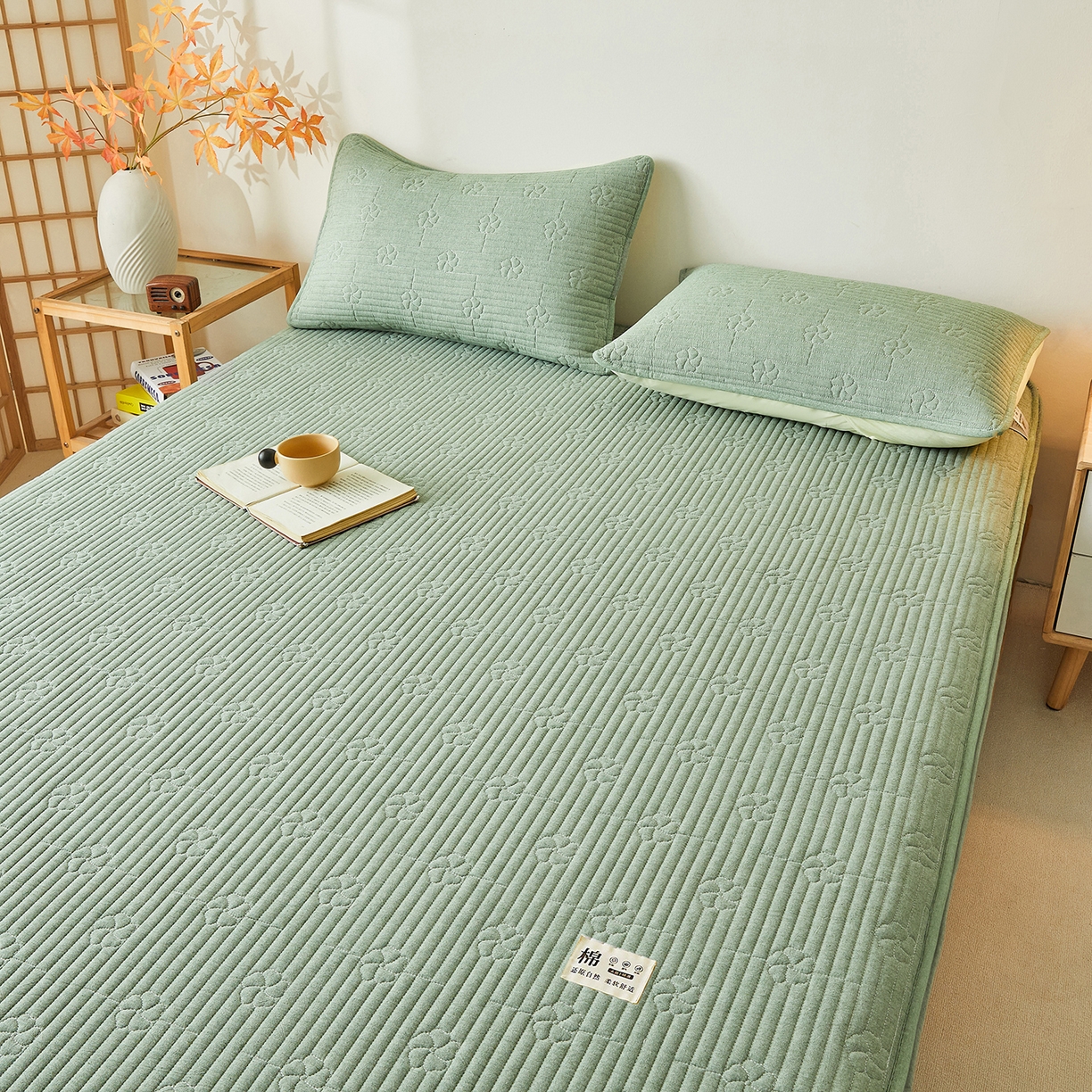 91家纺网 家纺一手货源 找家纺 伊人坊 2025新款全棉水洗棉六面全包床笠床垫保护套拉链床笠 小幸运-果绿