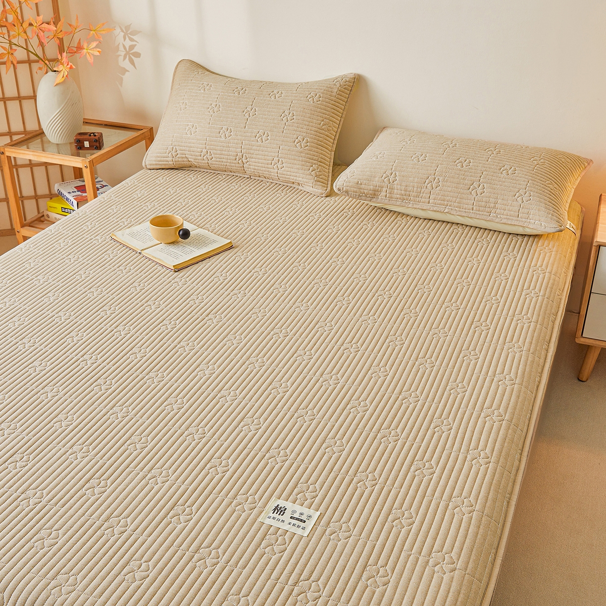 91家纺网 家纺一手货源 找家纺 伊人坊 2025新款全棉水洗棉六面全包床笠床垫保护套拉链床笠 小幸运-卡其