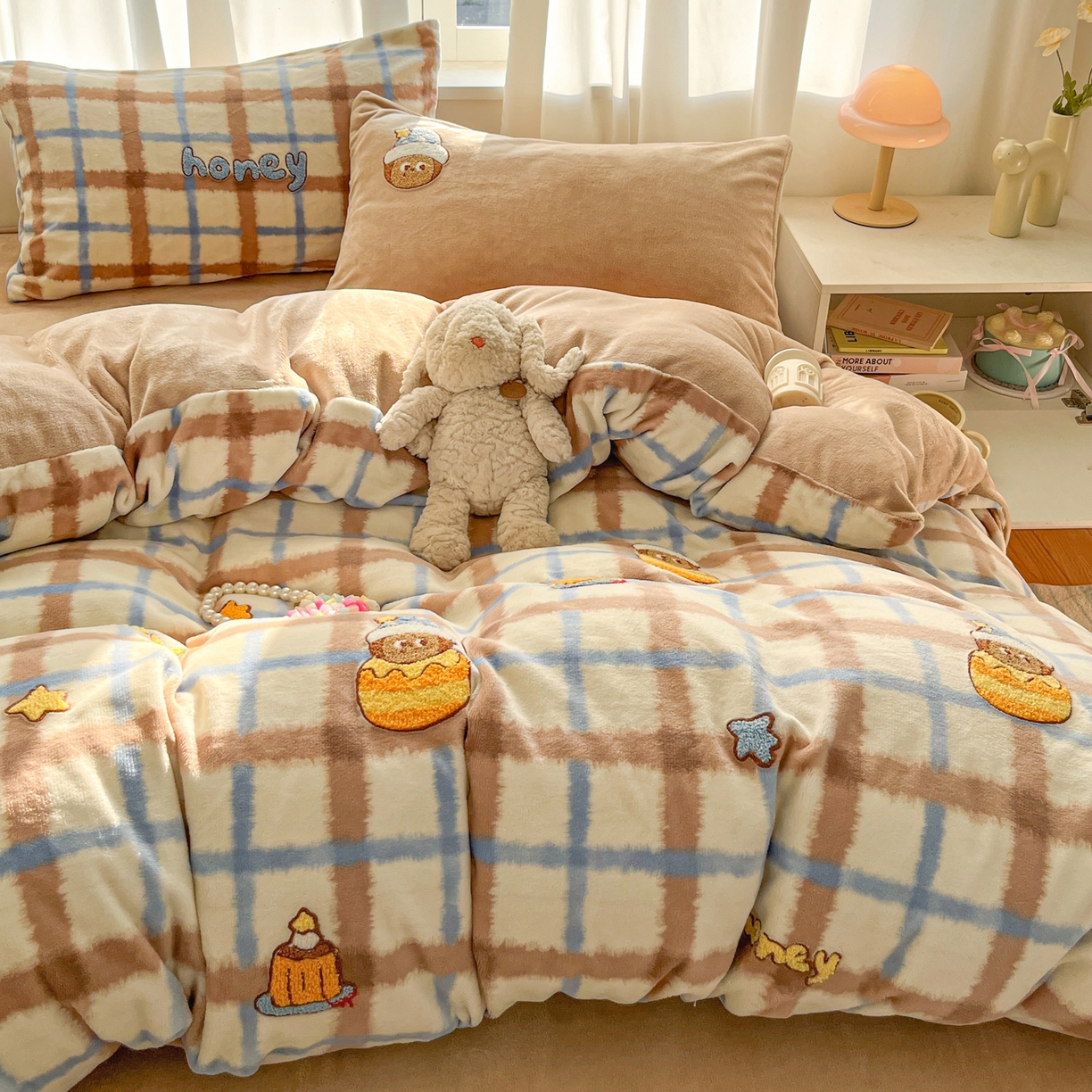 如一 2025新款卡通毛巾绣系列牛奶绒四件套 星星宝贝