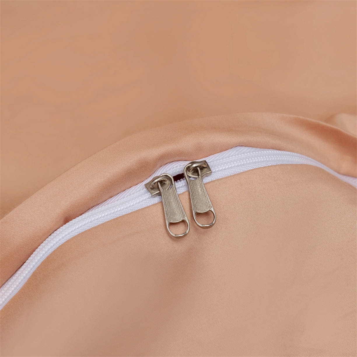 91家纺网 家纺一手货源 找家纺 OL家纺 2025新款天丝棉色织大提花四件套系列 派对时光