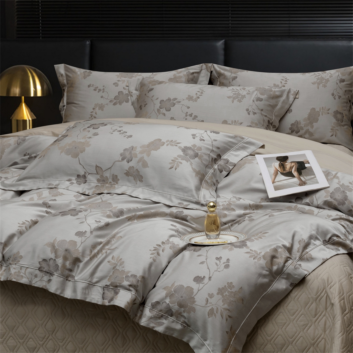 91家纺网 家纺一手货源 找家纺 OL家纺 2025新款天丝棉色织大提花四件套系列 绯色时空-棕