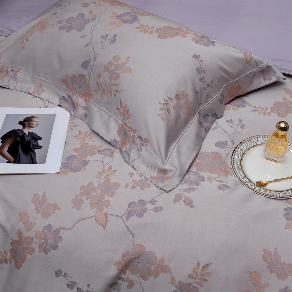 91家纺网 家纺一手货源 找家纺 OL家纺 2025新款天丝棉色织大提花四件套系列 绯色时空-紫