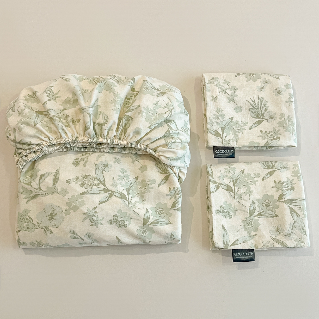 91家纺网 家纺一手货源 找家纺 多乐家纺 2025新款韩系花卉加厚舒柔棉印花单床笠 床笠三件套 茶颜悦色-绿