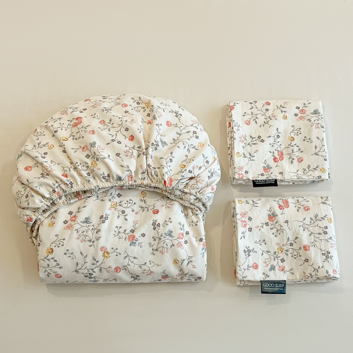 91家纺网 家纺一手货源 找家纺 多乐家纺 2025新款韩系花卉加厚舒柔棉印花单床笠 床笠三件套 玫瑰