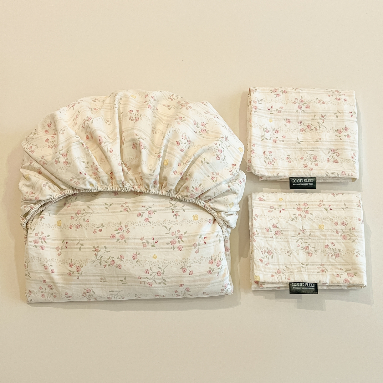 91家纺网 家纺一手货源 找家纺 多乐家纺 2025新款韩系花卉加厚舒柔棉印花单床笠 床笠三件套 秘境