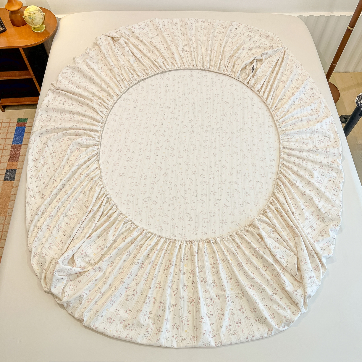 91家纺网 家纺一手货源 找家纺 多乐家纺 2025新款韩系花卉加厚舒柔棉印花单床笠 床笠三件套 秘境