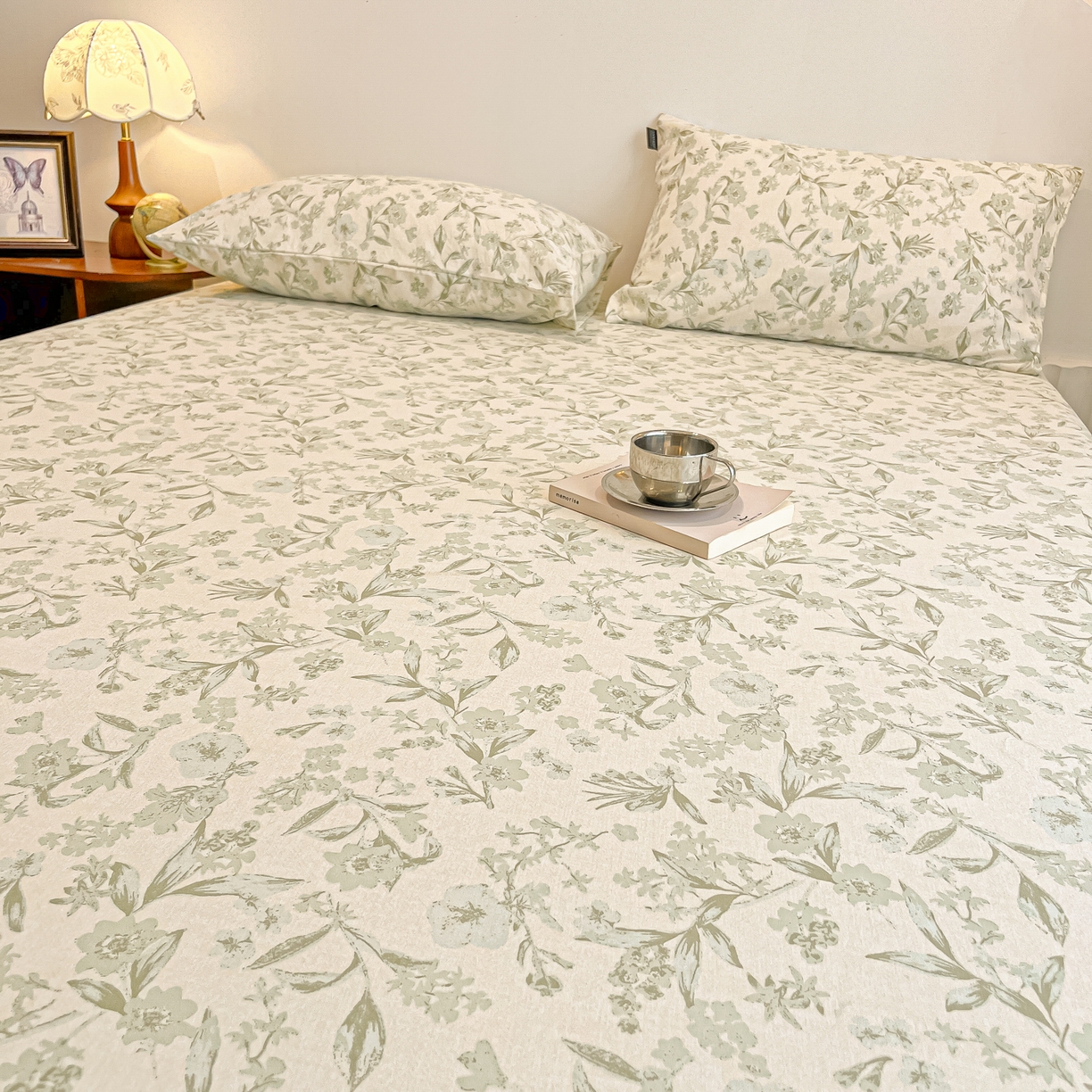 91家纺网 家纺一手货源 找家纺 多乐家纺 2025新款韩系花卉加厚舒柔棉印花单床笠 床笠三件套 茶颜悦色-绿