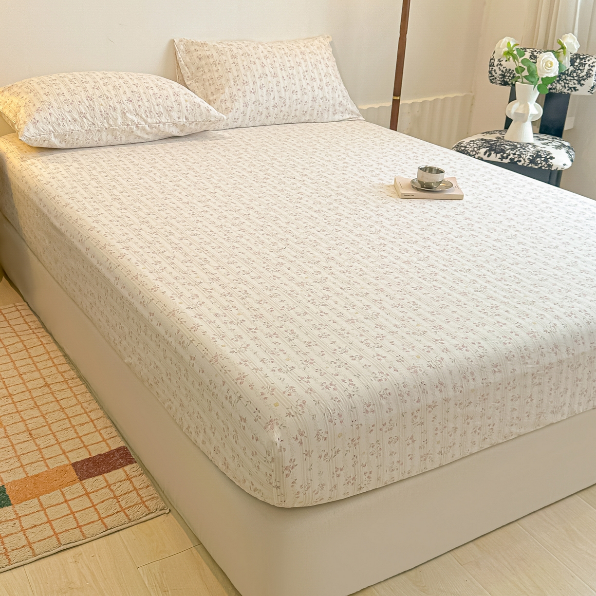 91家纺网 家纺一手货源 找家纺 多乐家纺 2025新款韩系花卉加厚舒柔棉印花单床笠 床笠三件套 秘境