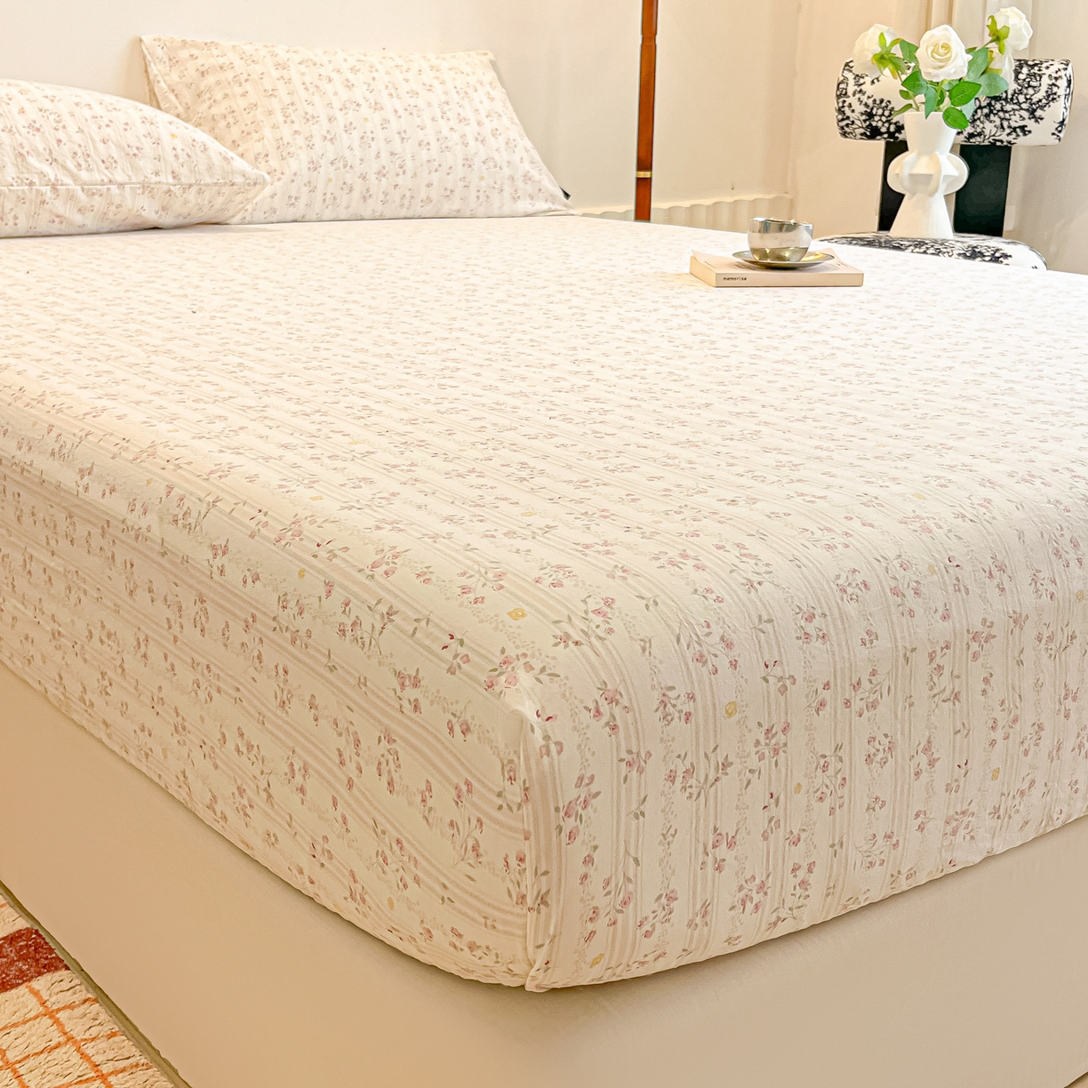 91家纺网 家纺一手货源 找家纺 多乐家纺 2025新款韩系花卉加厚舒柔棉印花单床笠 床笠三件套 秘境