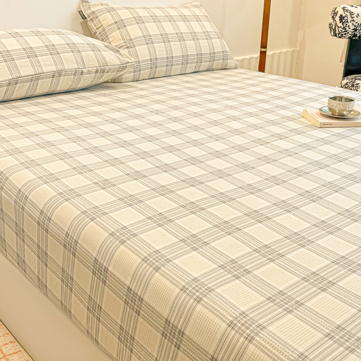 91家纺网 家纺一手货源 找家纺 多乐家纺 2025新款韩系花卉加厚舒柔棉印花单床笠 床笠三件套 山野灰