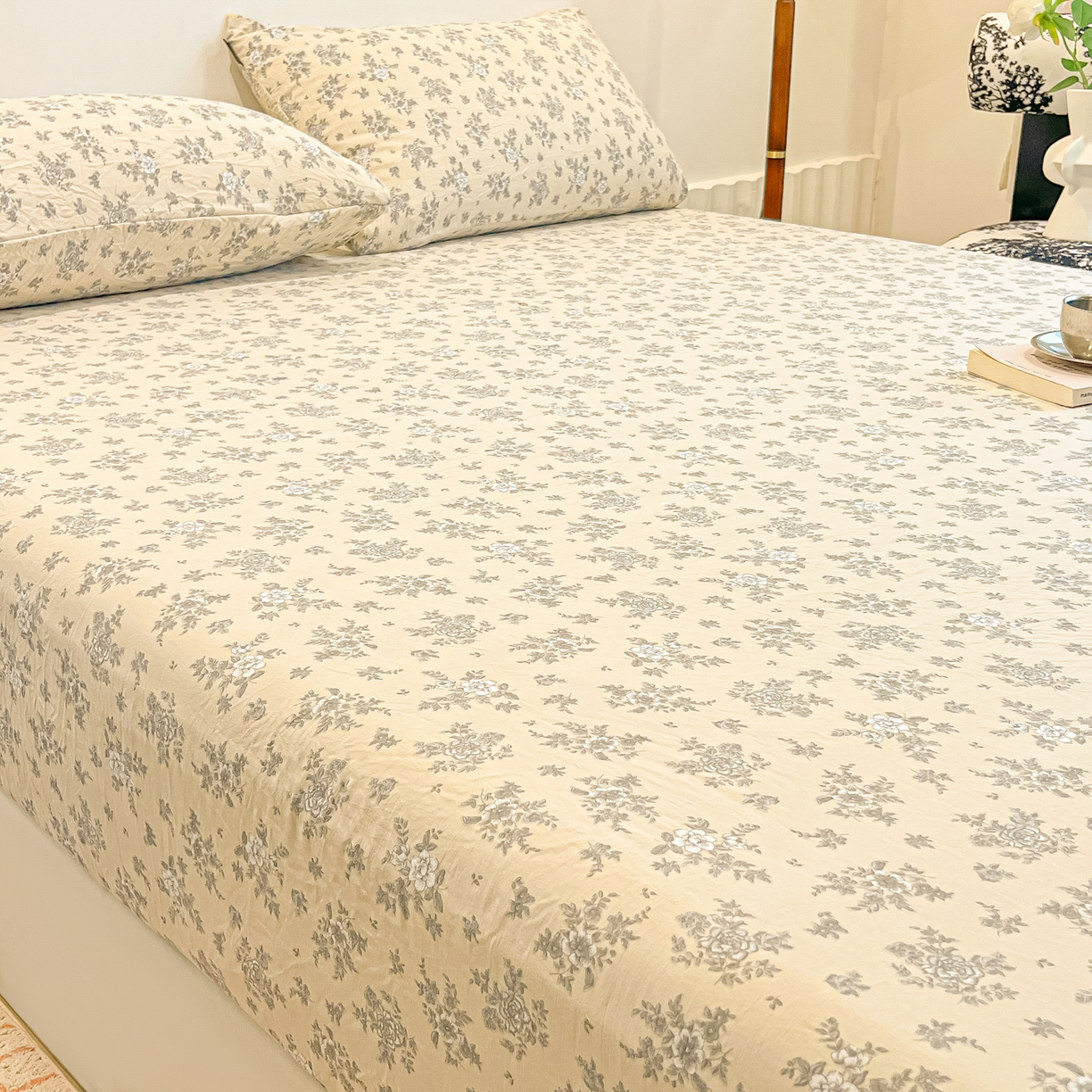 91家纺网 家纺一手货源 找家纺 多乐家纺 2025新款韩系花卉加厚舒柔棉印花单床笠 床笠三件套 暗香