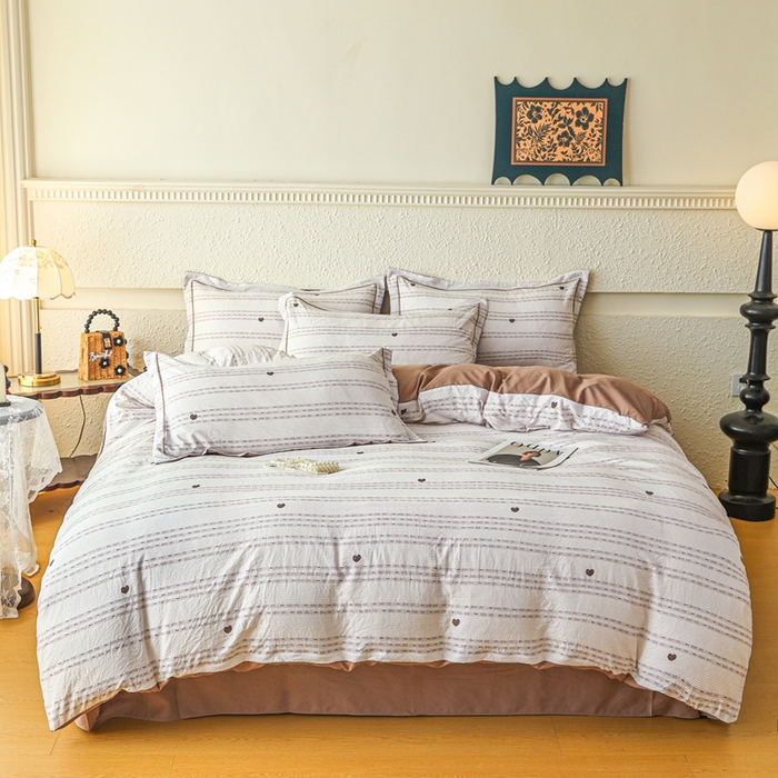 91家纺网 家纺一手货源 找家纺 （总）可思家纺 2025新款小布袋时尚印花水洗棉四件套