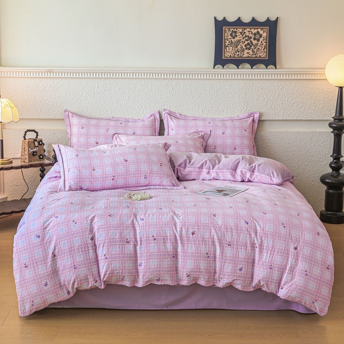 91家纺网 家纺一手货源 找家纺 可思家纺 2025新款小布袋时尚印花水洗棉四件套 雾禾年