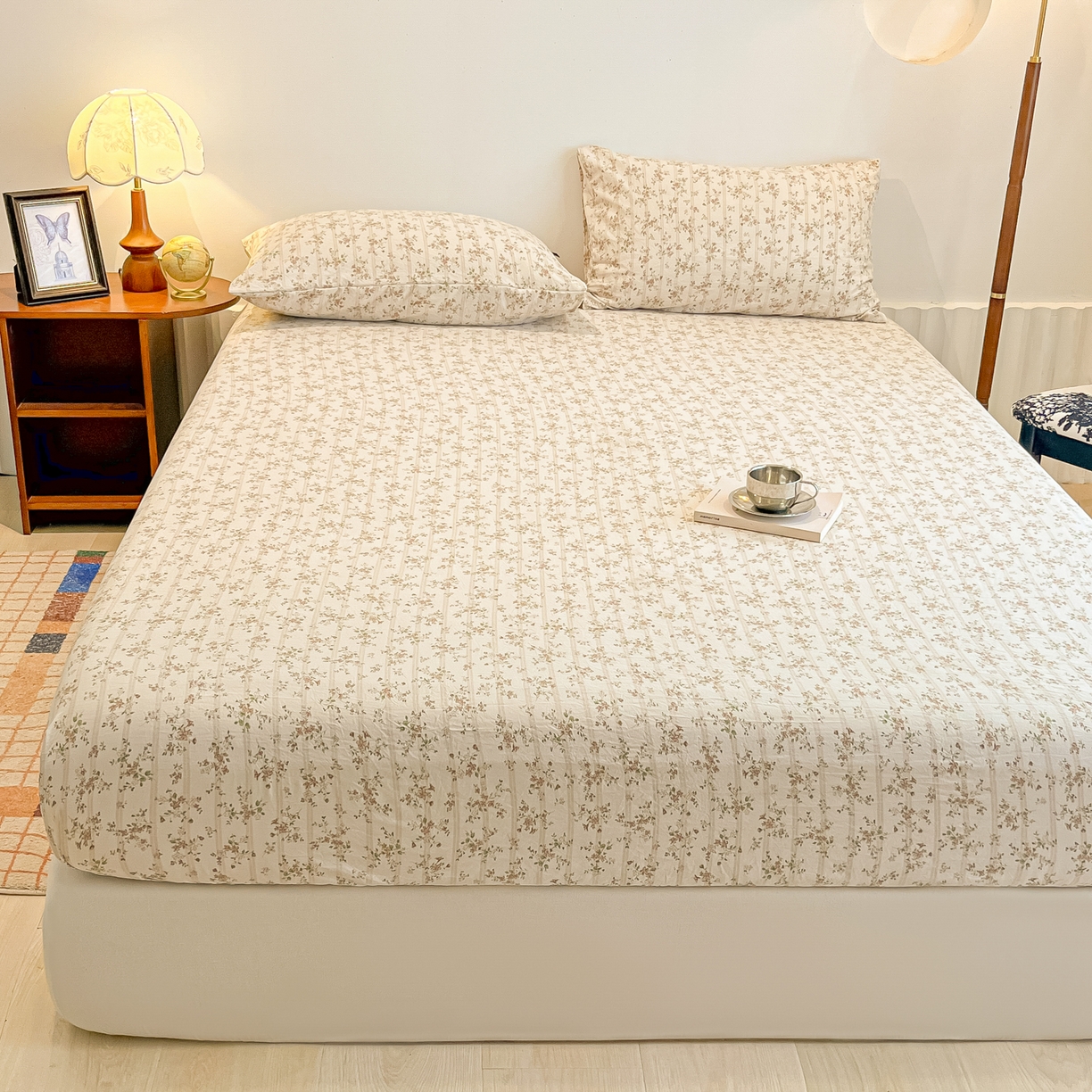 91家纺网 家纺一手货源 找家纺 （总）多乐家纺 2025新款韩系花卉加厚舒柔棉印花单床笠 床笠三件套