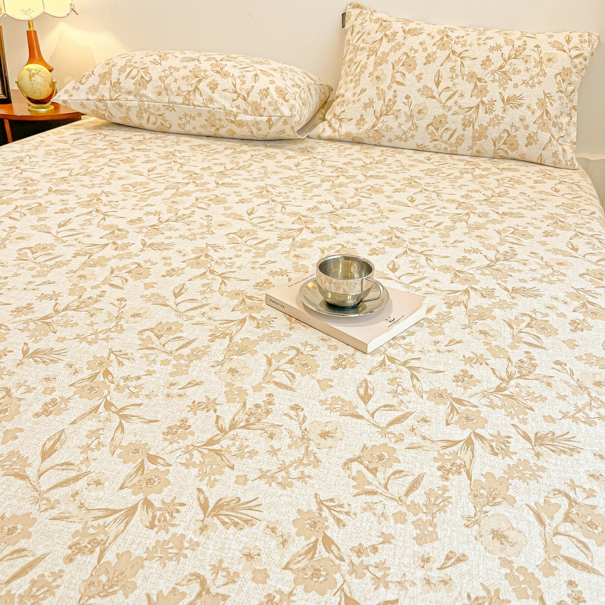 91家纺网 家纺一手货源 找家纺 （总）多乐家纺 2025新款韩系花卉加厚舒柔棉印花单床笠 床笠三件套