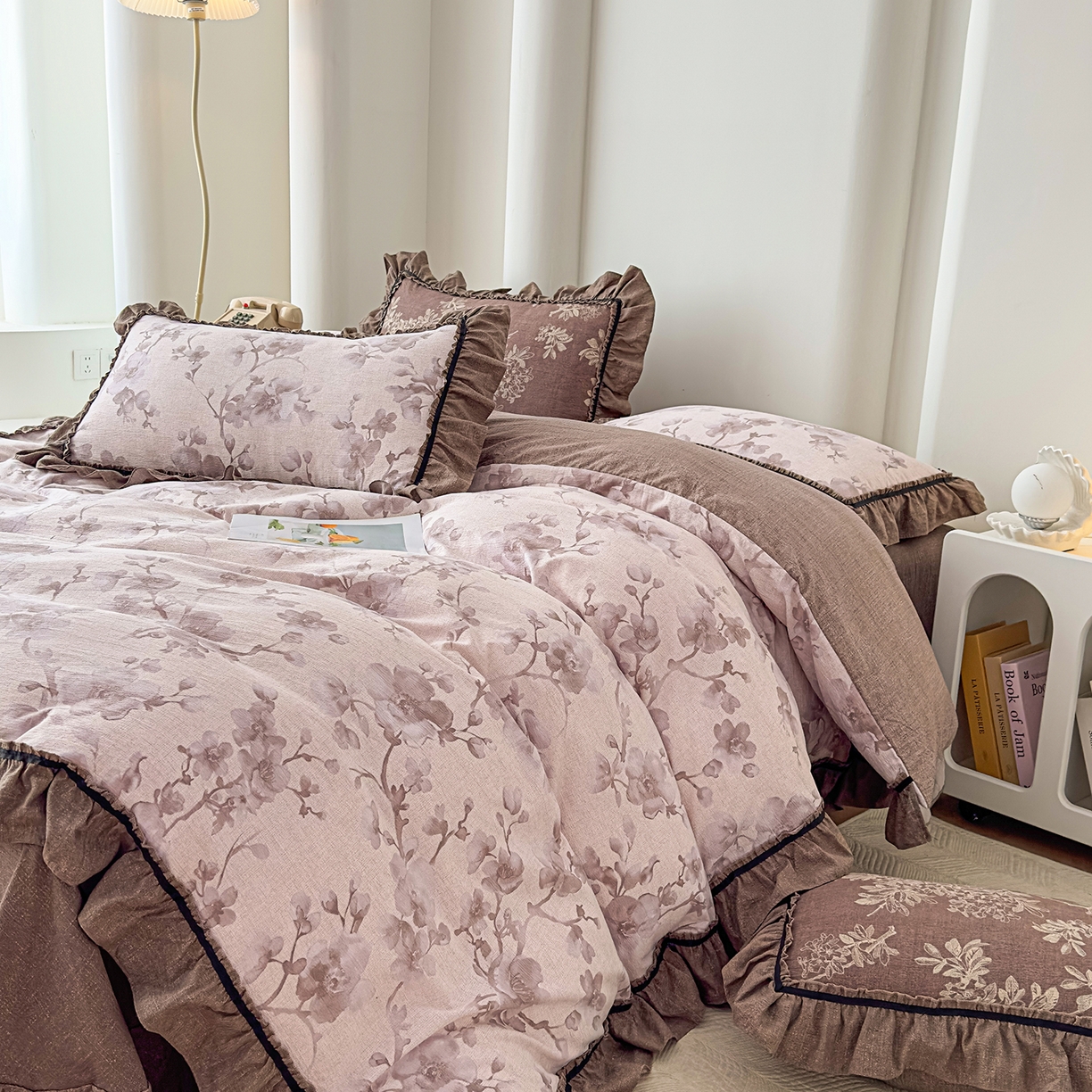 91家纺网 家纺一手货源 找家纺 可思家纺 2025新款亚麻四件套-赫本风系列 赫本风-咖