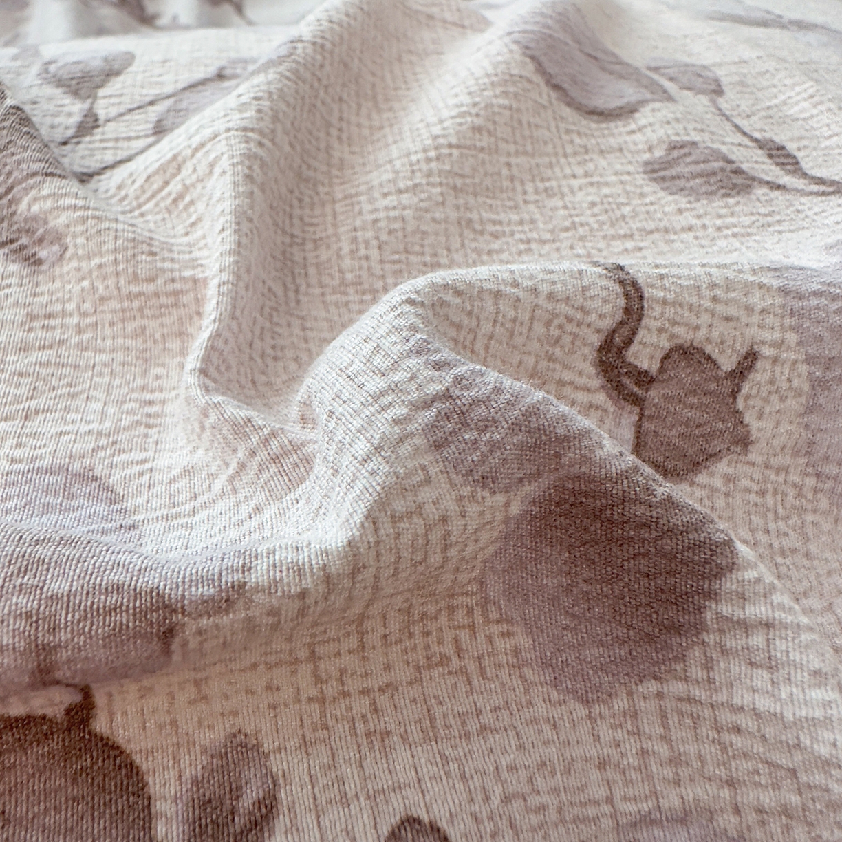 91家纺网 家纺一手货源 找家纺 可思家纺 2025新款亚麻四件套-赫本风系列 赫本风-咖