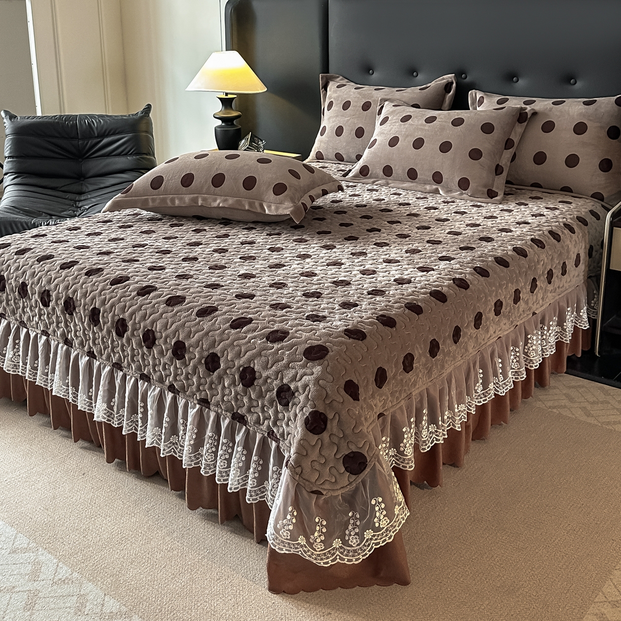 91家纺网 家纺一手货源 找家纺 （总）凤杰家纺 2025新款加厚牛奶绒床盖四件套