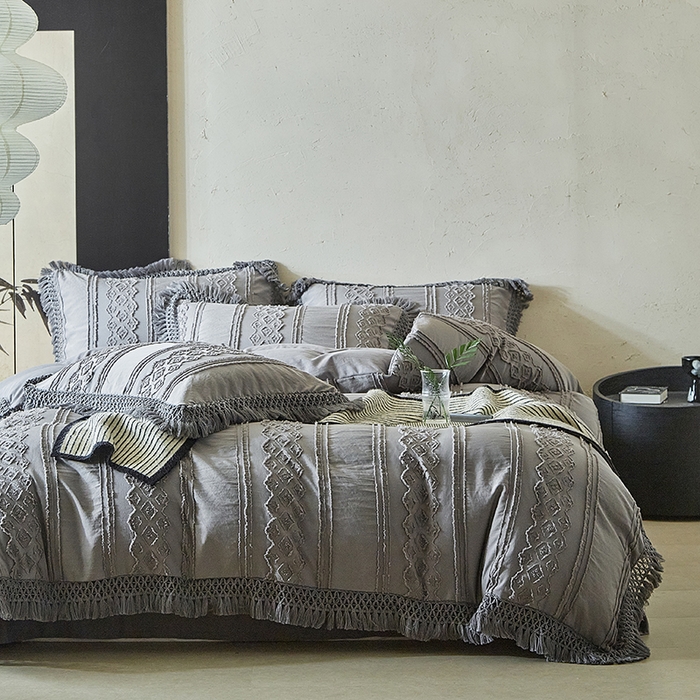 91家纺网 家纺一手货源 找家纺 缘生活 2025新款立体剪花流苏四件套 四季通用-新增花型 剪花巴洛克 流苏+烟灰