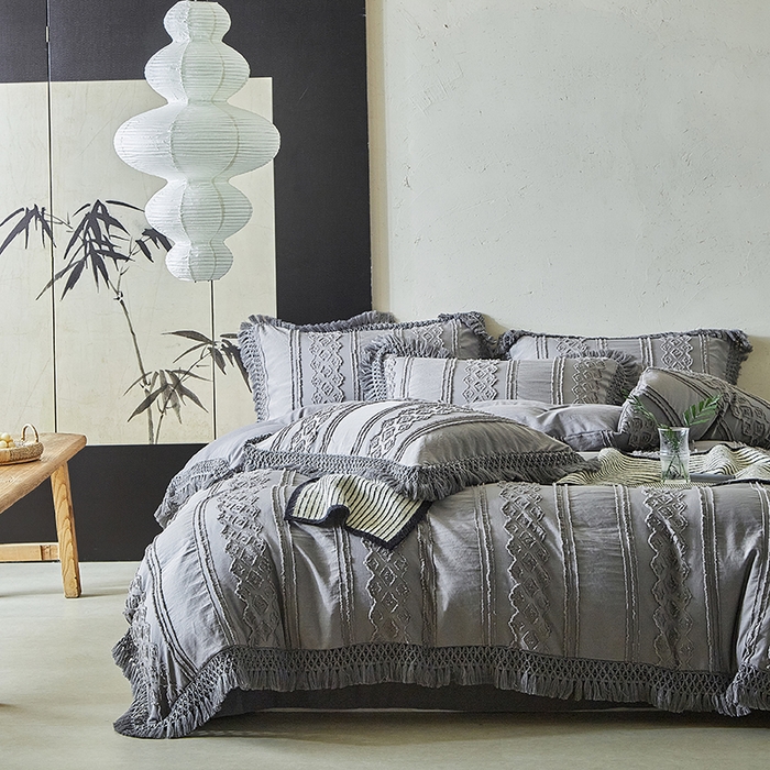 91家纺网 家纺一手货源 找家纺 缘生活 2025新款立体剪花流苏四件套 四季通用-新增花型 剪花巴洛克 流苏+烟灰