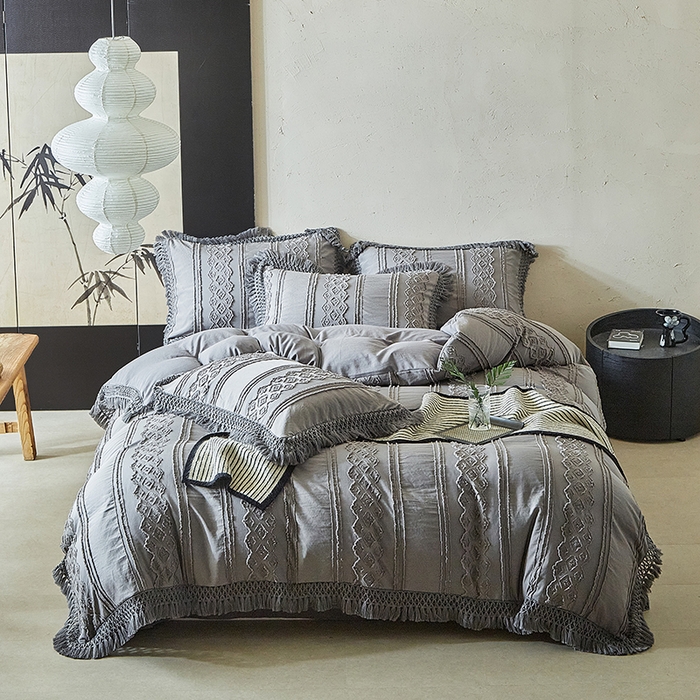 91家纺网 家纺一手货源 找家纺 缘生活 2025新款立体剪花流苏四件套 四季通用-新增花型 剪花巴洛克 流苏+烟灰