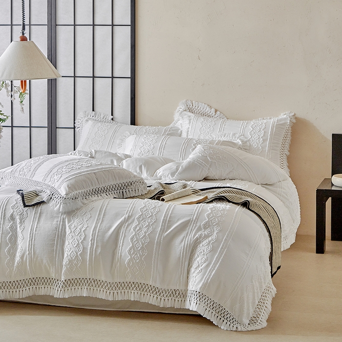 91家纺网 家纺一手货源 找家纺 缘生活 2025新款立体剪花流苏四件套 四季通用-新增花型 剪花巴洛克 流苏+白色