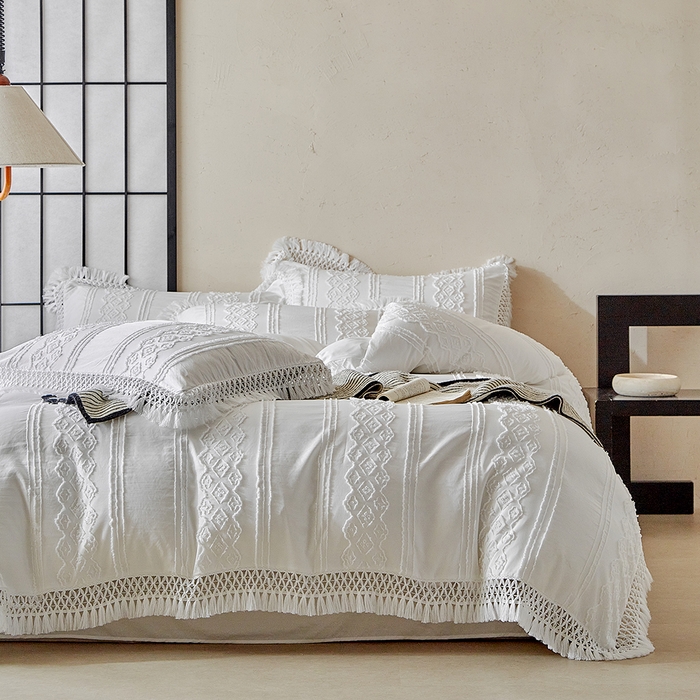 91家纺网 家纺一手货源 找家纺 缘生活 2025新款立体剪花流苏四件套 四季通用-新增花型 剪花巴洛克 流苏+白色